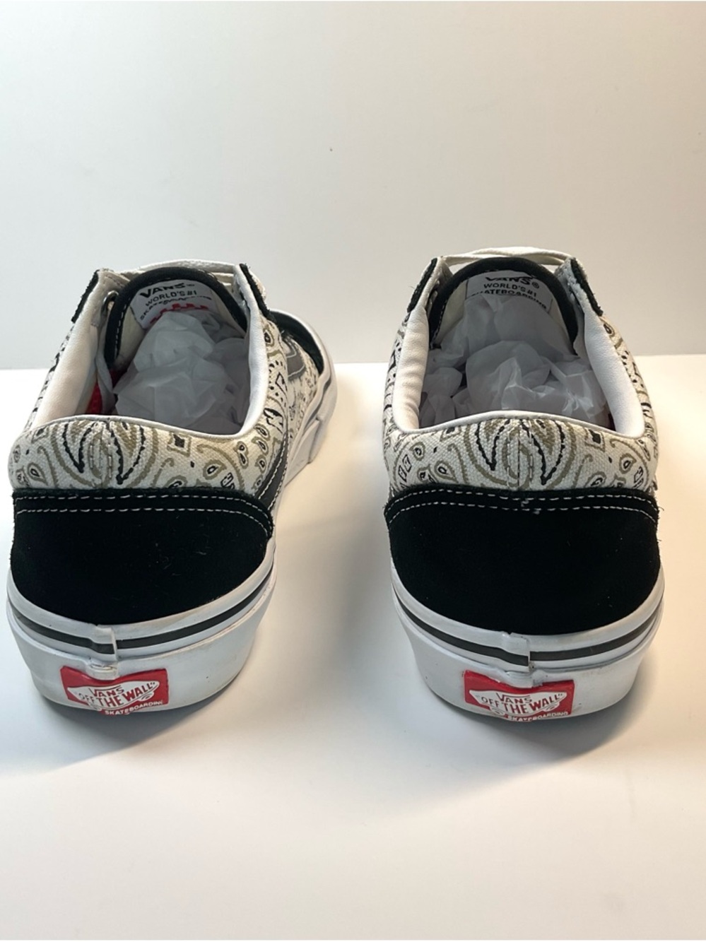Vans Old Skool x Baker Bandana Black White Men 8 Women 9.5 Skate Shoes - Picture 4 of 10